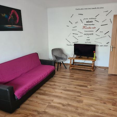 Eva Apartments Mall 90Mp 바커우 외부 사진